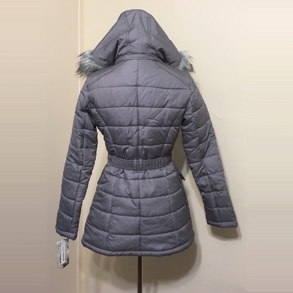 💥 CLEARANCE Removable Fur Hood Zip Front Puffer - Picture 6 of 8